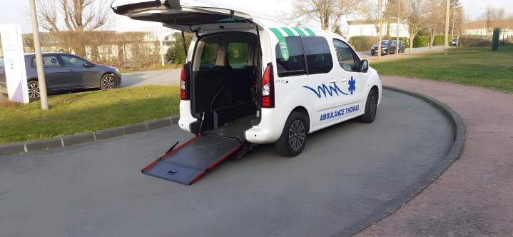 Transport TPMR Villemontais